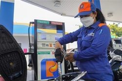 Giá xăng dầu tăng trở lại từ chiều 13/3