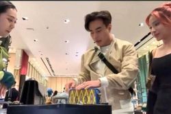 Lê Dương Bảo Lâm tiết lộ 'góp hết tiền trong cả năm mua quà tặng Trấn Thành'