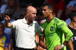 Ten Hag tăng sức ảnh hưởng ở MU khi Ronaldo rời đi