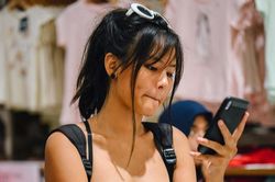Trung Quốc truy quét tài khoản tung tin giả, bịa đặt