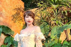 Quỳnh Nga khoe tóc mới, fan 'dán mắt' vào vòng 1 bốc lửa