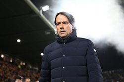Ở Inter, tất cả đang chống lại Simone Inzaghi