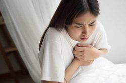 Khi ngủ có dấu hiệu này, tim đang ngày đêm 'kêu cứu'