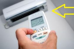 Thợ điện tiết lộ: Làm 6 việc này, điều hòa có bật cả ngày cũng sợ tốn tiền điện