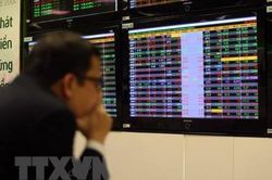 Chứng khoán ngày 14/3: Chốt lời ngắn hạn áp đảo, VN-Index giảm hơn 12 điểm