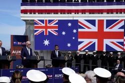 Mỹ đồng ý chia sẻ tuyệt mật chế tạo tàu ngầm hạt nhân với Australia