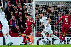 Real Madrid vs Liverpool (lượt đi 5-2): Cháy hết mình ở Bernabeu nào, Liverpool!