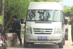 Công an khám xét một Trung tâm Đăng kiểm ở Phú Yên