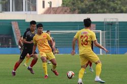 Cầu thủ U23 Việt Nam: HLV Troussier ưa thích lối chơi kiểm soát bóng