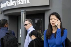 Moody's hạ triển vọng tín nhiệm hệ thống ngân hàng Mỹ, dự báo Fed còn nâng lãi suất