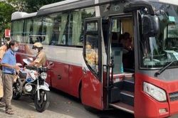 TP Hồ Chí Minh tăng cường kiểm tra xe dù, bến cóc