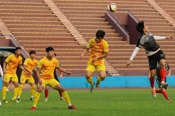 U23 Việt Nam và trận đấu đầu tiên thời ông Troussier