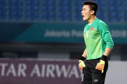 'Kỳ tích' của Bùi Tiến Dũng sẽ làm HLV Troussier vơi mối lo trước giải đấu quan trọng?