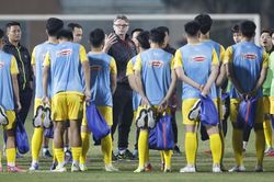 Bóng đá Việt Nam ngày 16/3: HLV Philippe Troussier triệu tập thêm tiền đạo