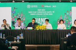 10.000 VĐV tham dự giải chạy VPBank Hanoi International Marathon 2023