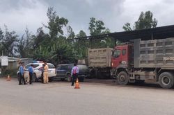 Chuyển cơ quan điều tra một doanh nghiệp vận tải nghi sử dụng tem kiểm định giả