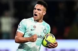 Man United 'tranh giành' nhà vô địch World Cup 2022 với PSG