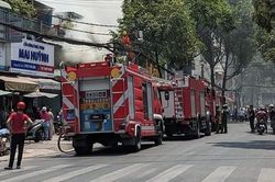 'Bà hỏa' ghé đám giỗ, hàng chục người tháo chạy