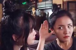 Cặp đôi khiếp sợ với độ hóng chuyện của thiên hạ