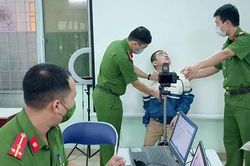 Đổi mới phong cách làm việc để phục vụ nhân dân tốt nhất