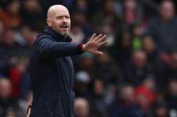 MU đấu Betis Europa League: Ten Hag tự tin bất bại hết mùa, ghen tị với Arsenal