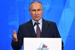 Ông Putin: 'Kinh tế Nga đang chuyển sang mô hình mới'