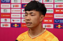 Tiền vệ U23 Việt Nam: 'HLV Troussier nói về mục tiêu World Cup khiến chúng tôi thích'