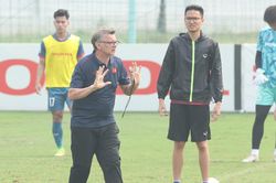 BLV Vũ Quang Huy: 'HLV Troussier đang 'reset' bóng đá Việt Nam'