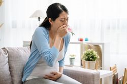 Mẹ bầu không nghén thai nhi có bị ảnh hưởng không?
