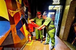 Nhiều quán karaoke tại TP.HCM không đạt tiêu chuẩn về phòng cháy