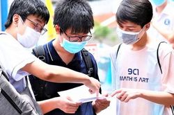 'Cuộc đua' vào lớp 10 tại Hà Nội căng thẳng, chỉ hơn 55% có suất vào công lập