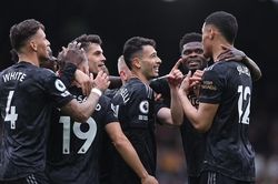 Khát khao của Arsenal