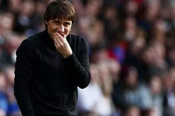 Conte nổi điên, nói thẳng lý do vì sao Tottenham trắng tay trong suốt 15 năm