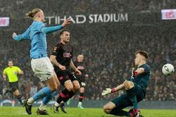 Haaland lập hat-trick khủng, Man City hạ Burnley vào bán kết FA Cup