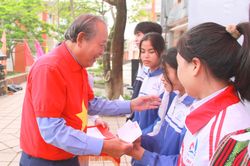 Đưa trường học đến thí sinh Quảng Trị
