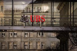 UBS và Credit Suisse - 'vận may' khác nhau của hai ngân hàng Thụy Sĩ