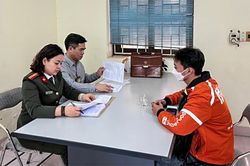 Thanh niên bị xử phạt vì chuyển cuộc gọi đòi nợ đến đường dây nóng Bộ Công an