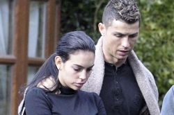Bạn gái của Ronaldo tiết lộ bị sảy thai 3 lần, chia sẻ về nỗi sợ mỗi khi gặp bác sĩ