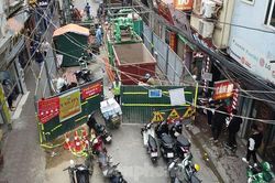 Hà Nội: Thêm 6 công trường rào chắn 'phong tỏa': đường Lương Thế Vinh