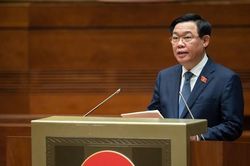 Chủ tịch Quốc hội: Tranh luận thẳng thắn, trách nhiệm, đi thẳng vào vấn đề