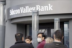 SVB Financial mất quyền truy cập hồ sơ tài chính