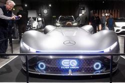 Mercedes chuẩn bị đầu tư hàng tỷ USD vào nhà máy sản xuất ô tô điện