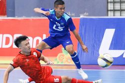 Cựu vương Thái Sơn Nam vất vả tìm lại hào quang