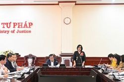 Tạo hành lang pháp lý để kiểm soát an toàn hệ thống các tổ chức tín dụng