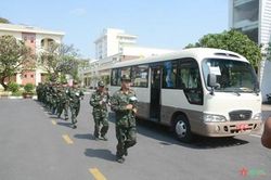 Lễ xuất quân kiểm định viên quân sự tham gia hỗ trợ kiểm định xe cơ giới dân sự