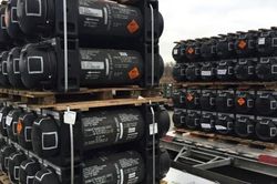 Mỹ viện trợ gói vũ khí mới trị giá 350 triệu USD cho Ukraine