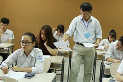Học sinh lớp 12 Hà Nội thi khảo sát vào đầu tháng 4