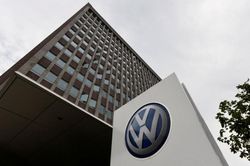 Nga đóng băng tài sản của tập đoàn ô tô Volkswagen của Đức