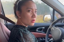 Bà xã Lê Dương Bảo Lâm lên tiếng khi bị nói mặc đồ bộ để 'câu like'