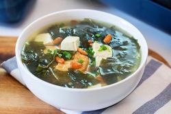 Mách chị em món canh nấu nhanh ăn ngon vừa giúp đẹp da lại giảm cân hiệu quả